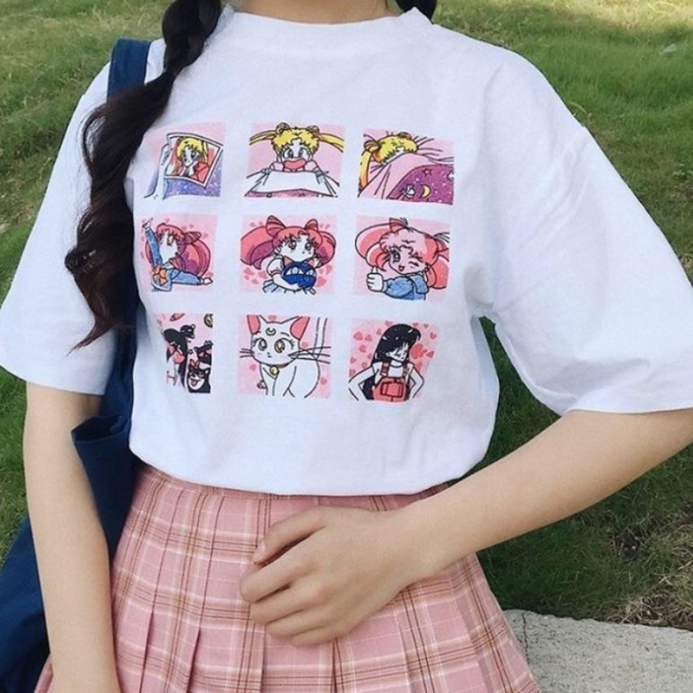 Sailor moon short sleeve shirt